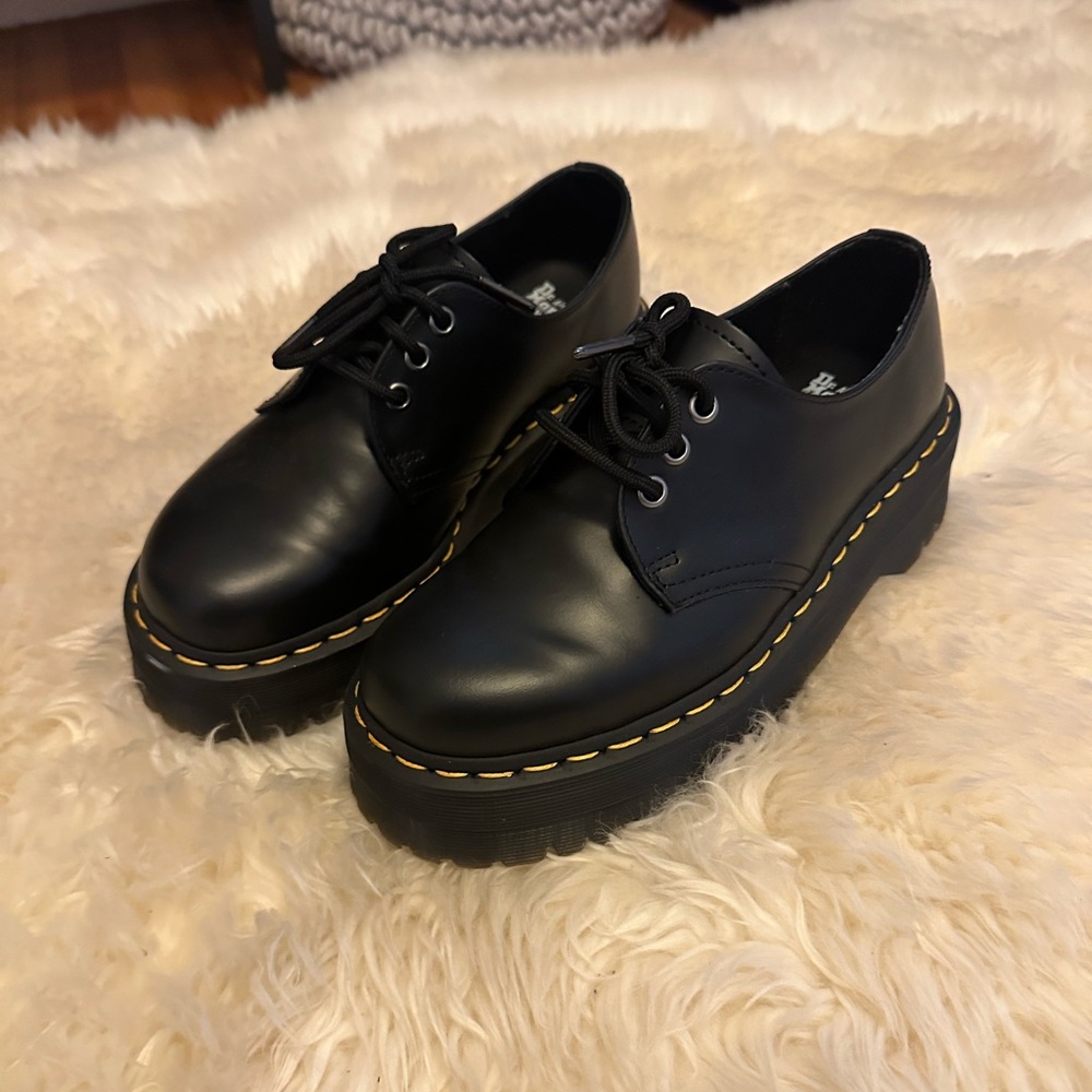 Doc Marten platform oxfords